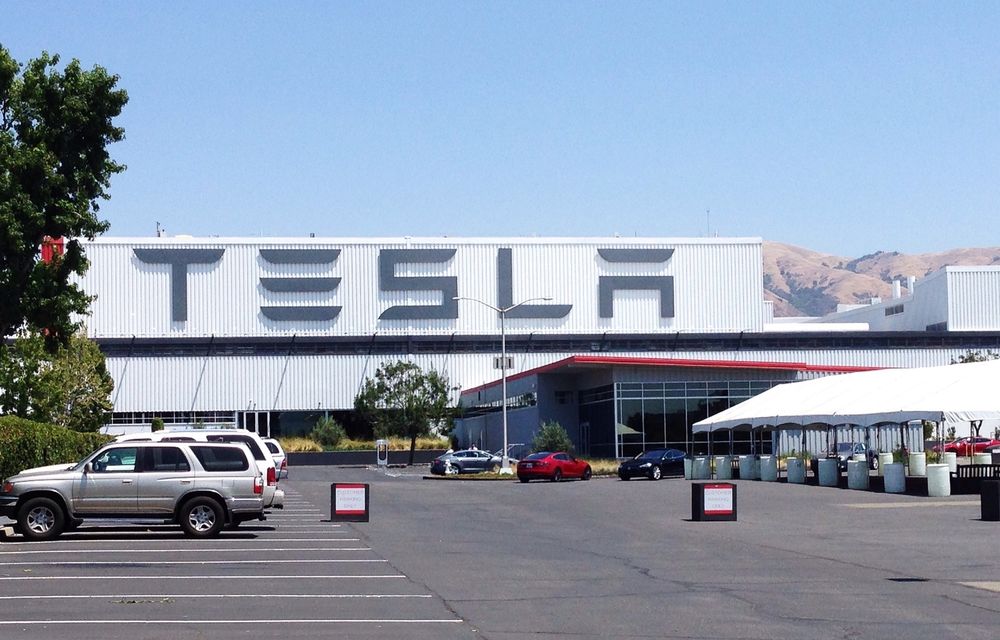 Tesla poate continua lucrările la noua fabrică de lângă Berlin: americanii au primit aprobare pentru defrișarea pădurii - Poza 1