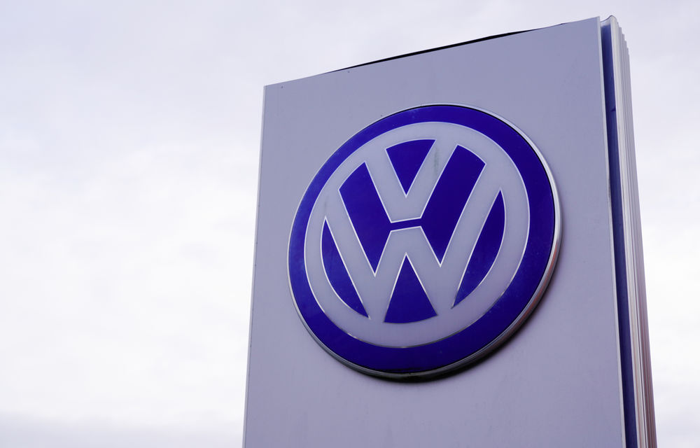 Angajații Volkswagen primesc un bonus de performanță: 4.950 de euro brut pentru rezultatele din 2019 - Poza 1