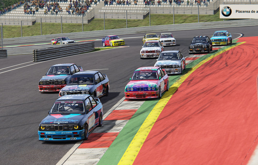 Spectacol în prima etapă de sim racing a competiției Racing League România: peste 11.000 de fani au urmărit cursele de duminică - Poza 5