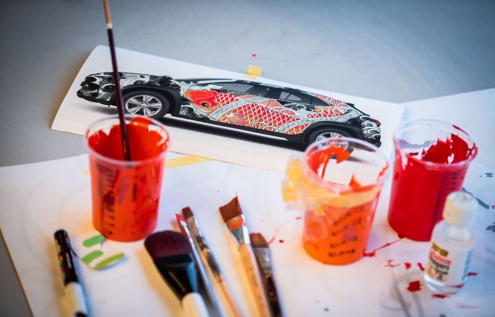 Un Lexus UX a fost transformat în art-car: SUV-ul niponilor, tatuat de un artist celebru din Londra - Poza 20