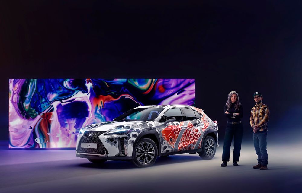 Un Lexus UX a fost transformat în art-car: SUV-ul niponilor, tatuat de un artist celebru din Londra - Poza 5