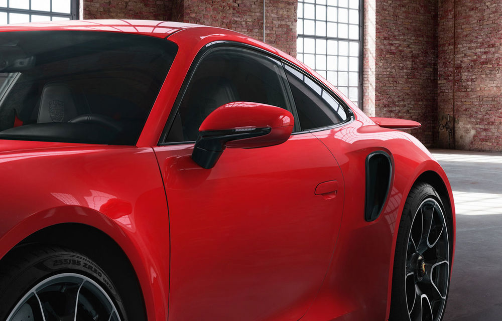 Tratament de lux: noul 911 Turbo S primește accesorii speciale din partea diviziei Porsche Exclusive Manufaktur - Poza 3