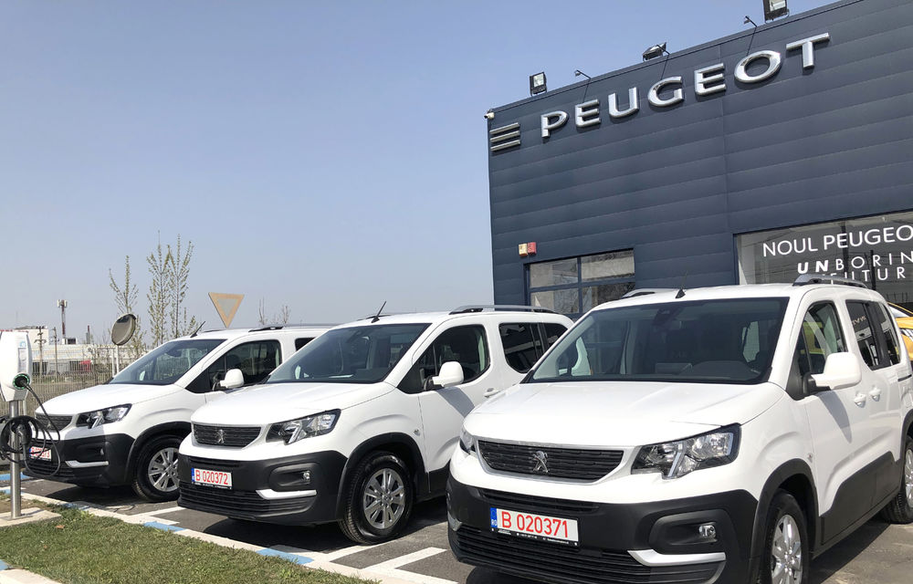 Sprijin în timp de criză: Dacia și Renault pun 100 de mașini la dispoziția spitalelor din România, iar Trust Motors donează trei unități Peugeot Rifter spitalului Matei Balș - Poza 3