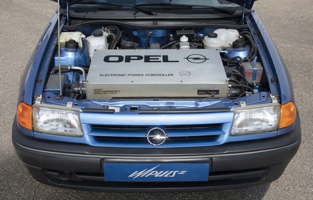 Vehiculele Opel care au promovat mobilitatea electrică: de la faimosul Opel Elektro GT până la noul hatchback electric Corsa-e - Poza 13