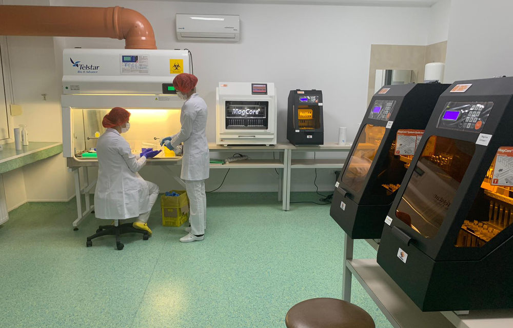 Ford România și Fundația Ion Țiriac au achiziționat un aparat de testare pentru COVID-19 pentru Spitalul de Urgență din Craiova - Poza 1