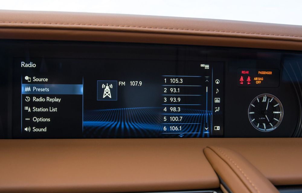 Facelift fără schimbări estetice pentru Lexus LC: suspensii modificate, masă totală mai mică și conexiuni Apple CarPlay și Android Auto - Poza 42