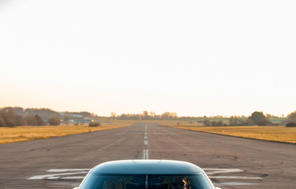 Ședință foto cu Koenigsegg Gemera: GT-ul cu peste 1.700 de cai putere a ieșit pe circuit - Poza 3