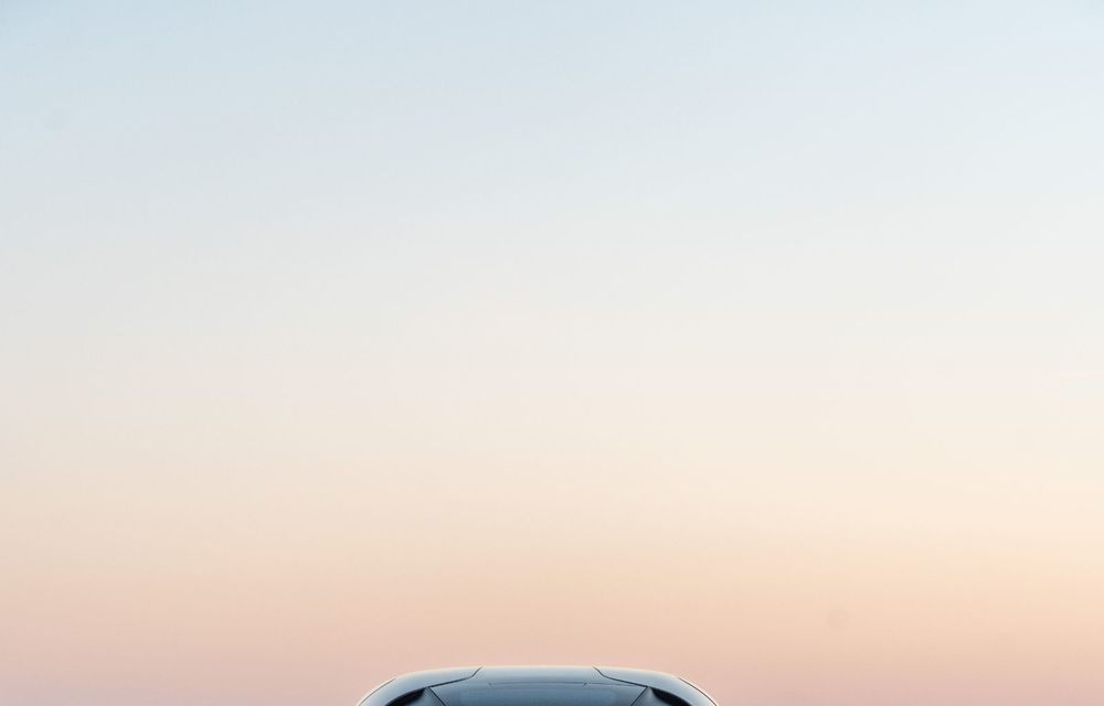 Ședință foto cu Koenigsegg Gemera: GT-ul cu peste 1.700 de cai putere a ieșit pe circuit - Poza 4