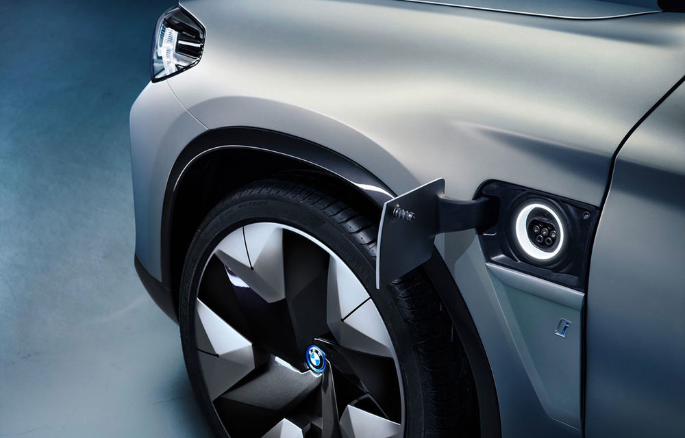 BMW pregătește o nouă generație de baterii fără cobalt în așteptarea unei game care în 2023 va conține 13 modele full-electrice - Poza 3