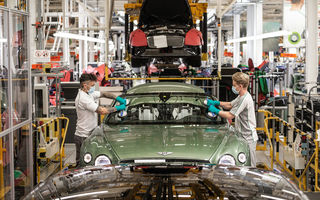 Bentley a reluat activitatea la uzina din Crewe: măsuri suplimentare pentru protejarea angajaților și capacitate de producție redusă la jumătate