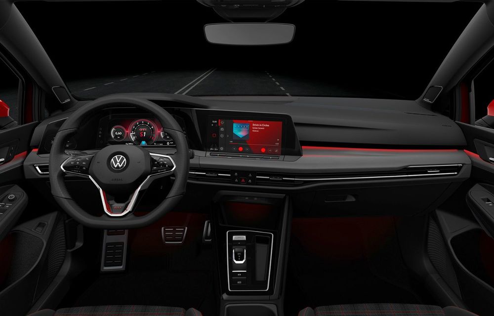 Noua generație Volkswagen Golf GTI ajunge în România în a doua jumătate a lunii septembrie: prețul de pornire pentru Hot Hatch-ul compact va fi de aproape 33.000 de euro - Poza 37