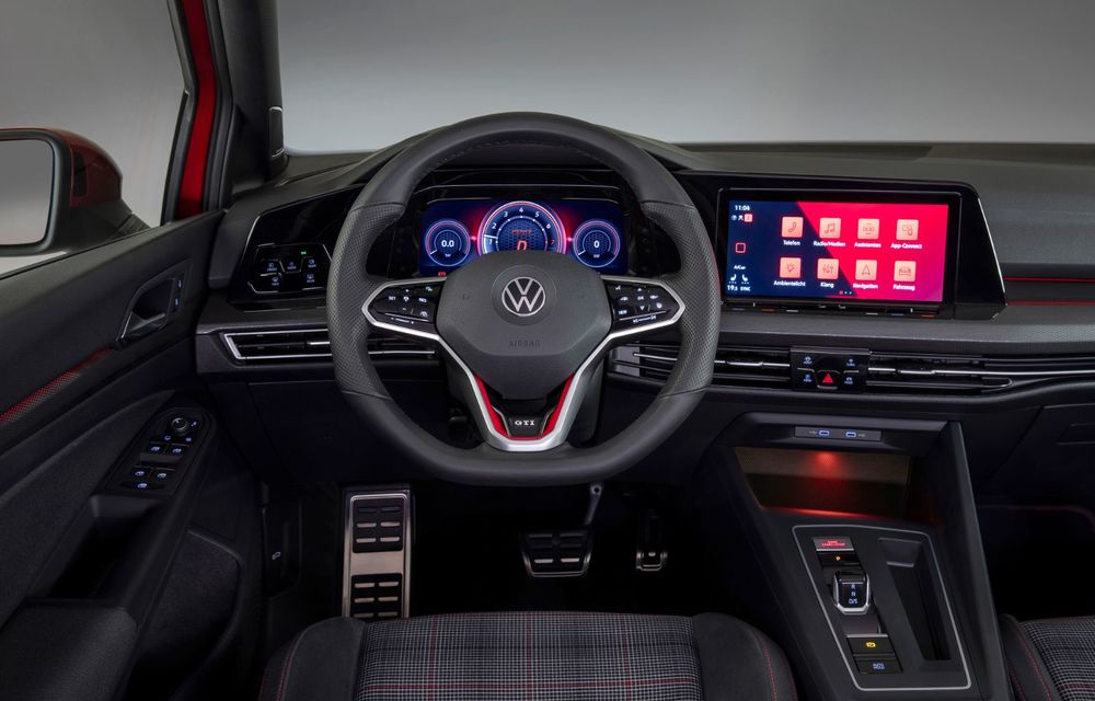 Noua generație Volkswagen Golf GTI ajunge în România în a doua jumătate a lunii septembrie: prețul de pornire pentru Hot Hatch-ul compact va fi de aproape 33.000 de euro - Poza 34
