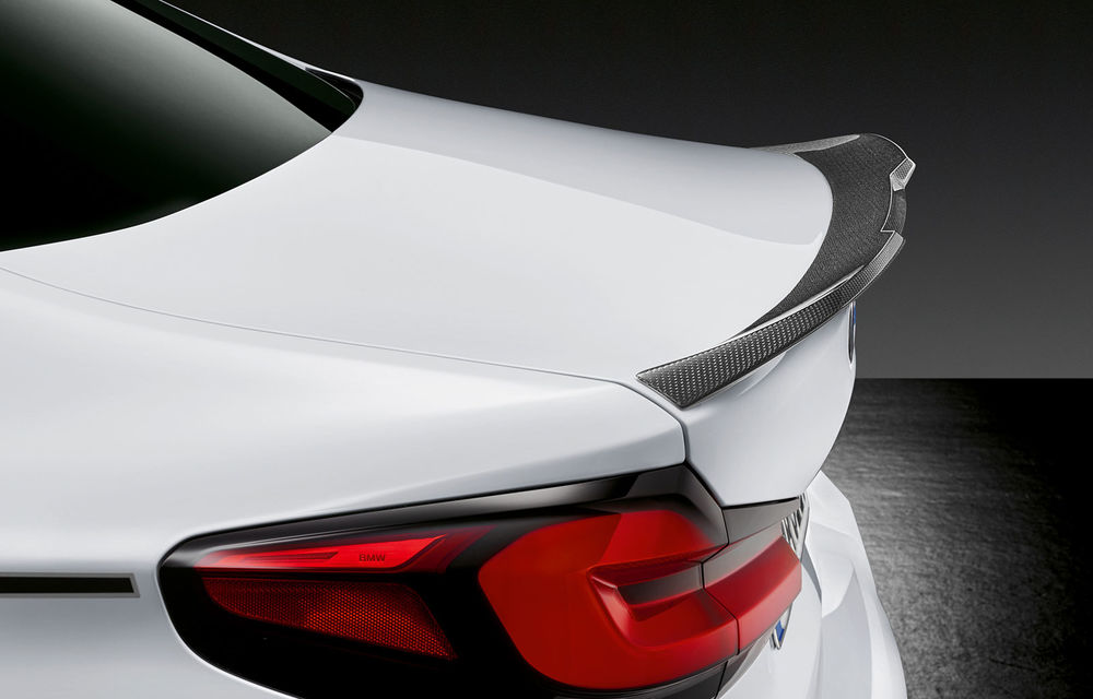 BMW Seria 5 facelift: modificări exterioare minore, îmbunătățiri pentru interior și două versiuni plug-in hybrid - Poza 130
