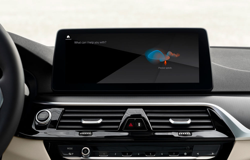 BMW Seria 5 facelift: modificări exterioare minore, îmbunătățiri pentru interior și două versiuni plug-in hybrid - Poza 115