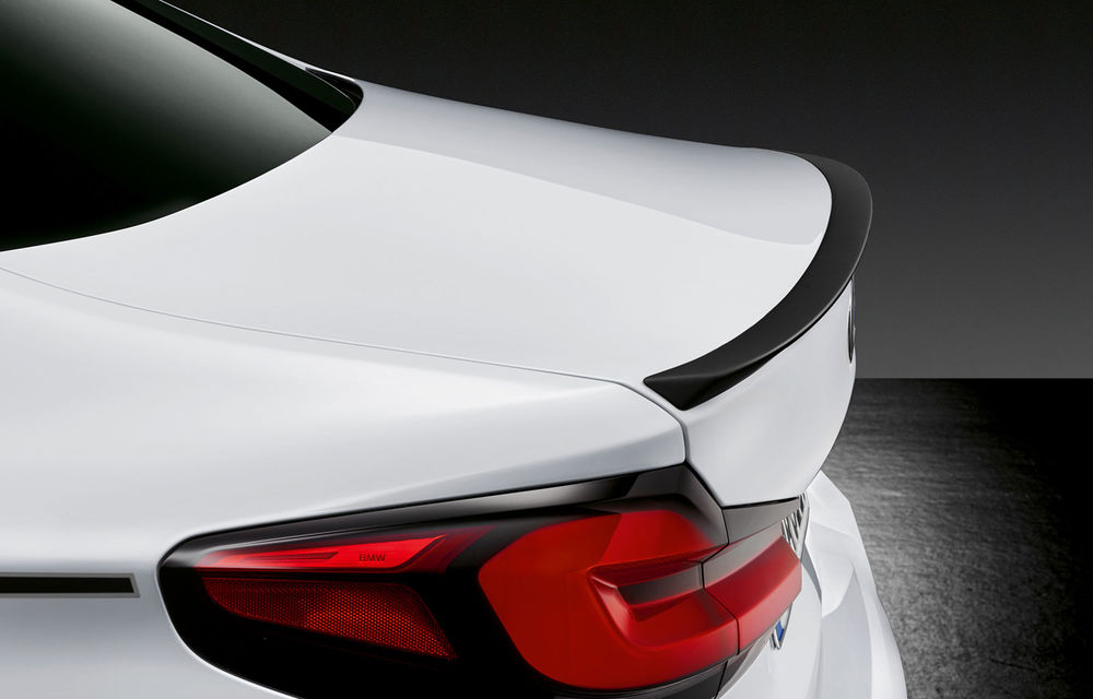 BMW Seria 5 facelift: modificări exterioare minore, îmbunătățiri pentru interior și două versiuni plug-in hybrid - Poza 131