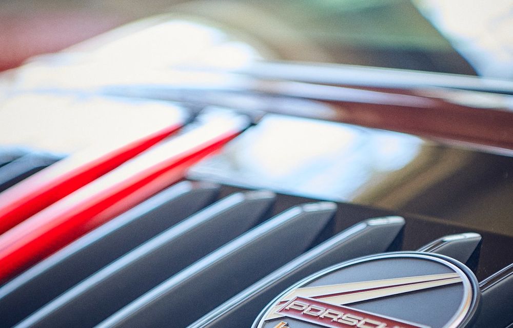 În numele istoriei: Porsche 911 Targa Heritage Design Edition se adresează colecționarilor și celor care apreciază tradiția mărcii germane - Poza 30