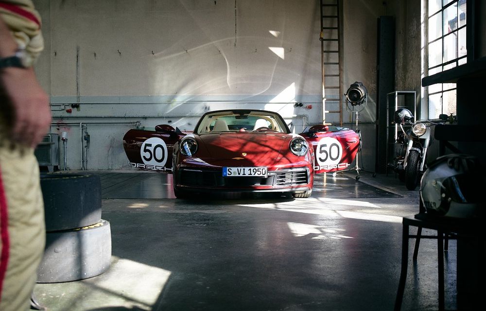 În numele istoriei: Porsche 911 Targa Heritage Design Edition se adresează colecționarilor și celor care apreciază tradiția mărcii germane - Poza 20