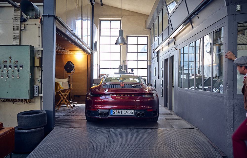 În numele istoriei: Porsche 911 Targa Heritage Design Edition se adresează colecționarilor și celor care apreciază tradiția mărcii germane - Poza 25
