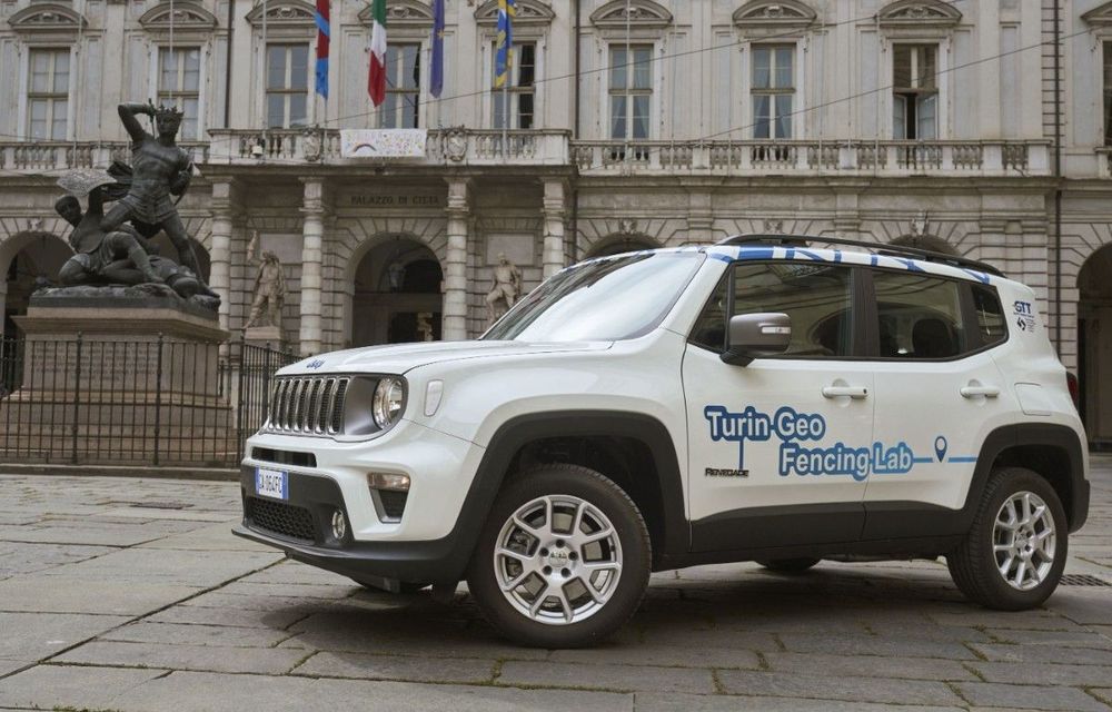 Fiat-Chrysler testează capacitatea hibrizilor plug-in de a trece automat la modul electric în zonele cu restricții de trafic: proiect-pilot în Torino - Poza 1