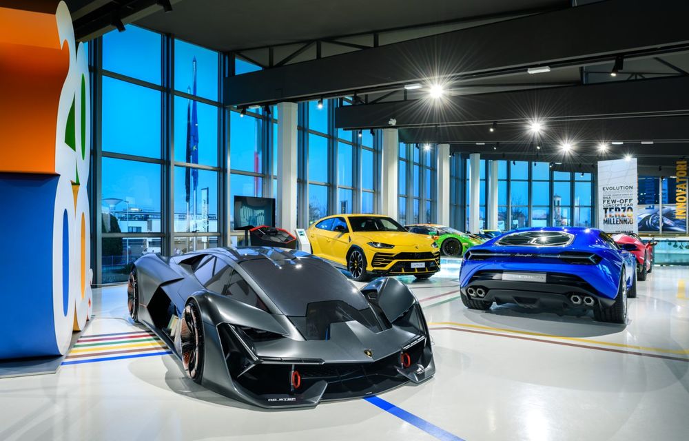 Muzeul Lamborghini și-a redeschis porțile: pe lista exponatelor se află și noul Sian Roadster - Poza 7