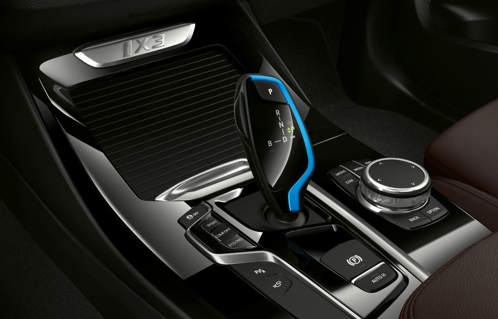 BMW a prezentat noul iX3: primul SUV electric al companiei are 286 CP și autonomie de până la 460 de kilometri - Poza 51