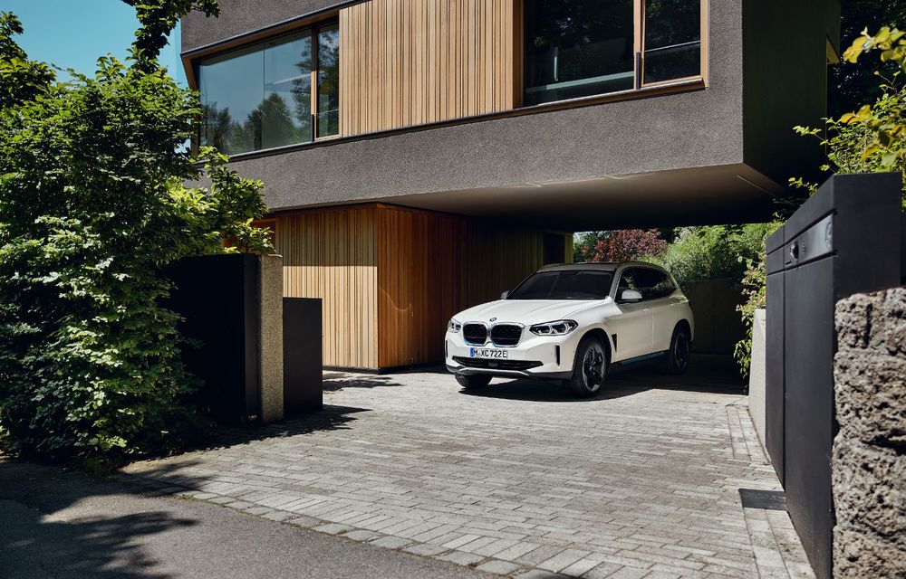 BMW a prezentat noul iX3: primul SUV electric al companiei are 286 CP și autonomie de până la 460 de kilometri - Poza 23