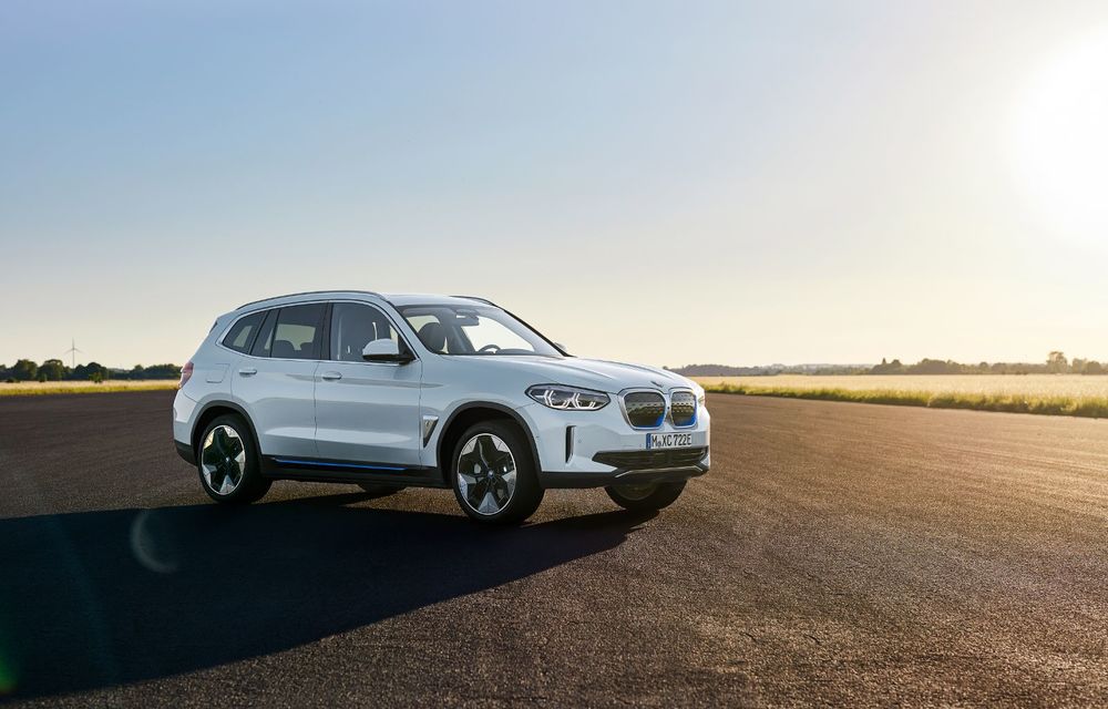 BMW a prezentat noul iX3: primul SUV electric al companiei are 286 CP și autonomie de până la 460 de kilometri - Poza 11