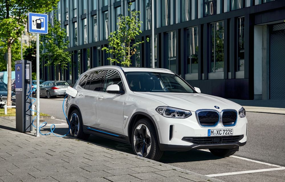 BMW a prezentat noul iX3: primul SUV electric al companiei are 286 CP și autonomie de până la 460 de kilometri - Poza 15