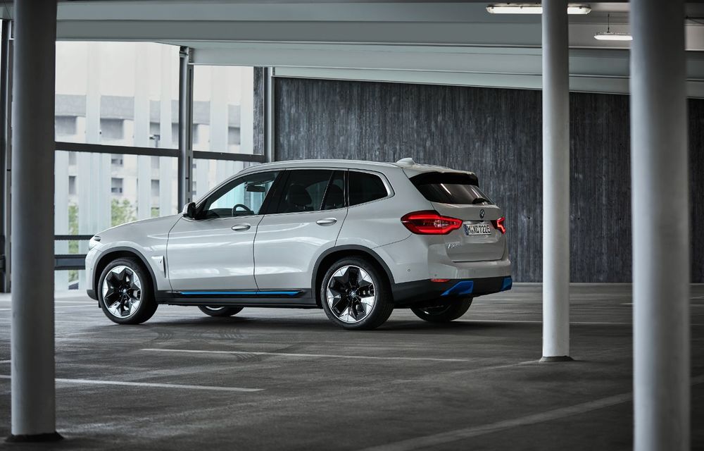 BMW a prezentat noul iX3: primul SUV electric al companiei are 286 CP și autonomie de până la 460 de kilometri - Poza 31