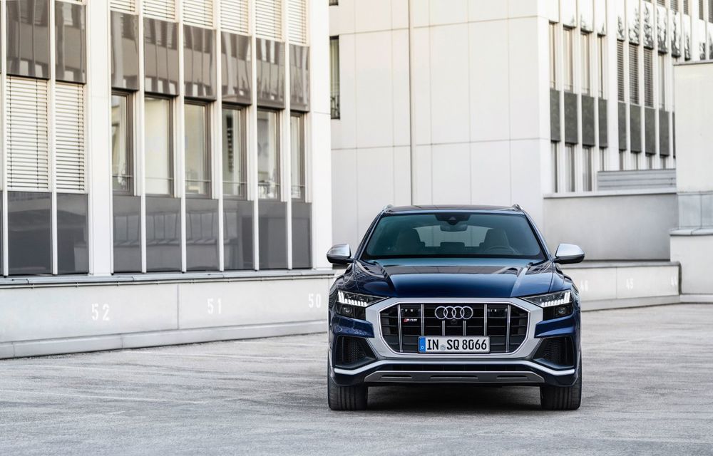 Audi introduce un motor V8 pe benzină pentru SUV-urile SQ7 și SQ8: 507 cai putere și 4.1 secunde pentru 0-100 km/h - Poza 30