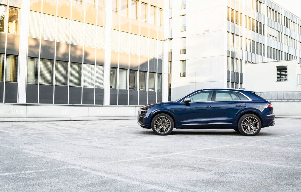 Audi introduce un motor V8 pe benzină pentru SUV-urile SQ7 și SQ8: 507 cai putere și 4.1 secunde pentru 0-100 km/h - Poza 28