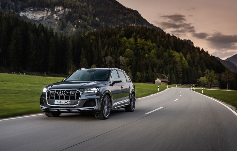 Audi introduce un motor V8 pe benzină pentru SUV-urile SQ7 și SQ8: 507 cai putere și 4.1 secunde pentru 0-100 km/h - Poza 4
