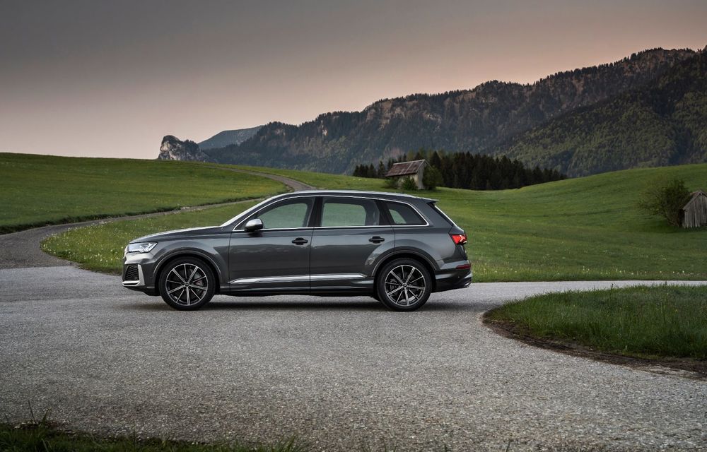 Audi introduce un motor V8 pe benzină pentru SUV-urile SQ7 și SQ8: 507 cai putere și 4.1 secunde pentru 0-100 km/h - Poza 14