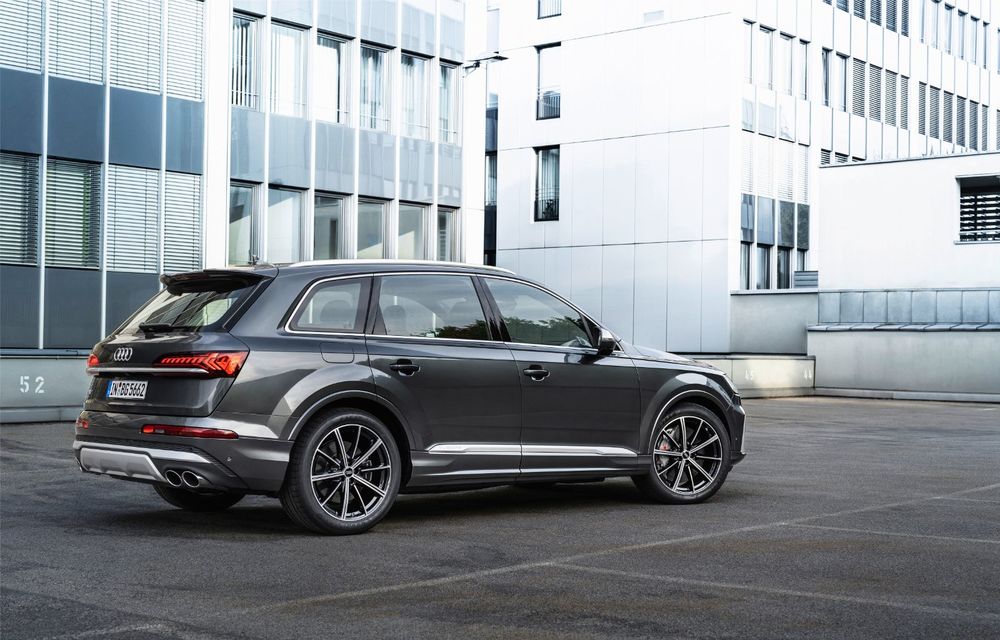 Audi introduce un motor V8 pe benzină pentru SUV-urile SQ7 și SQ8: 507 cai putere și 4.1 secunde pentru 0-100 km/h - Poza 19