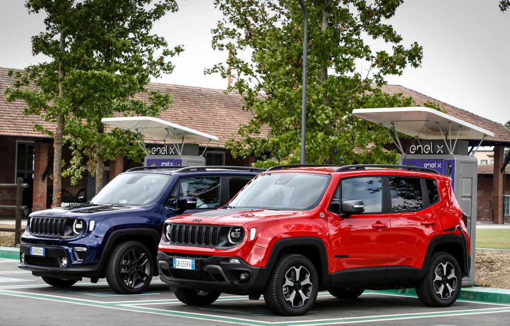 Detalii despre versiunile plug-in hybrid pentru Jeep Renegade și Compass: SUV-urile au până la 240 CP și autonomie electrică de 50 de kilometri - Poza 13