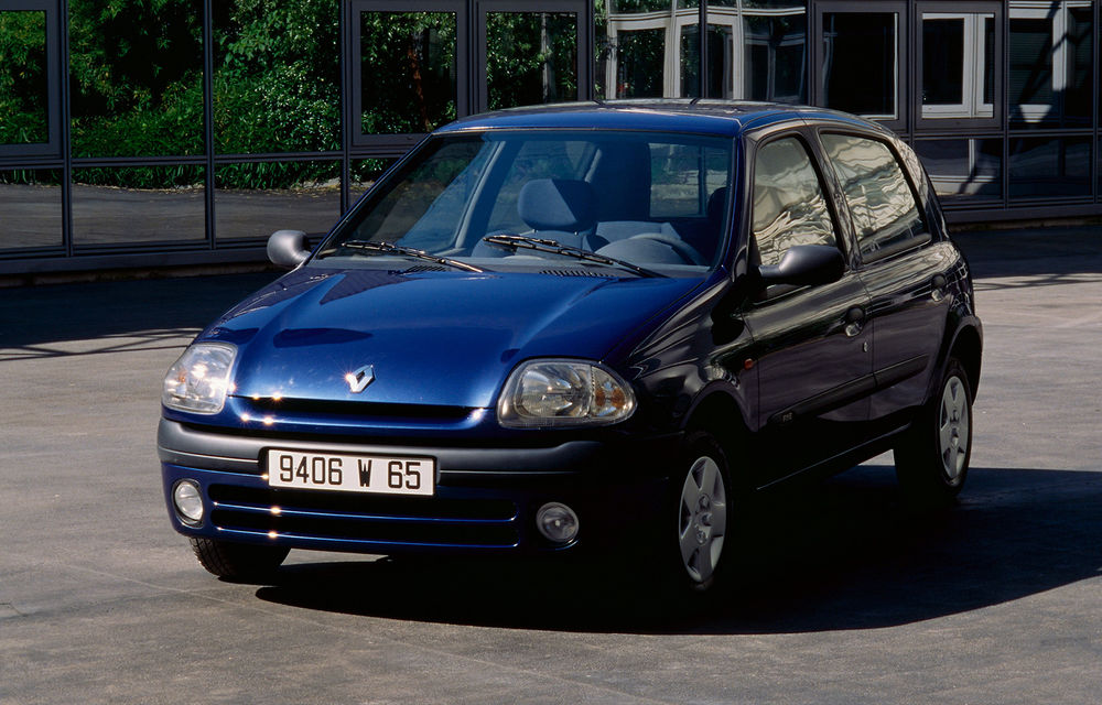Renault Clio aniversează 30 de ani de la debut: modelul de clasă mică a fost produs în peste 15 milioane de unități - Poza 3