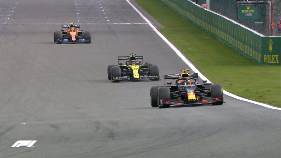 Hamilton a câștigat fără emoții cursa de la Spa-Francorchamps! Bottas și Verstappen au completat podiumul. Niciun punct pentru Ferrari - Poza 7