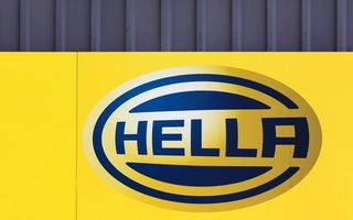Surse: nemții de la Hella, cu trei fabrici în România, vor să-și vândă divizia de software
