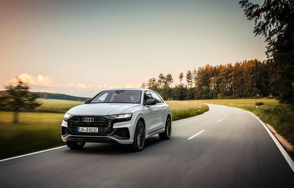 Audi Q8 primește versiuni plug-in hybrid: până la 462 de cai putere și autonomie electrică de 47 de kilometri - Poza 3