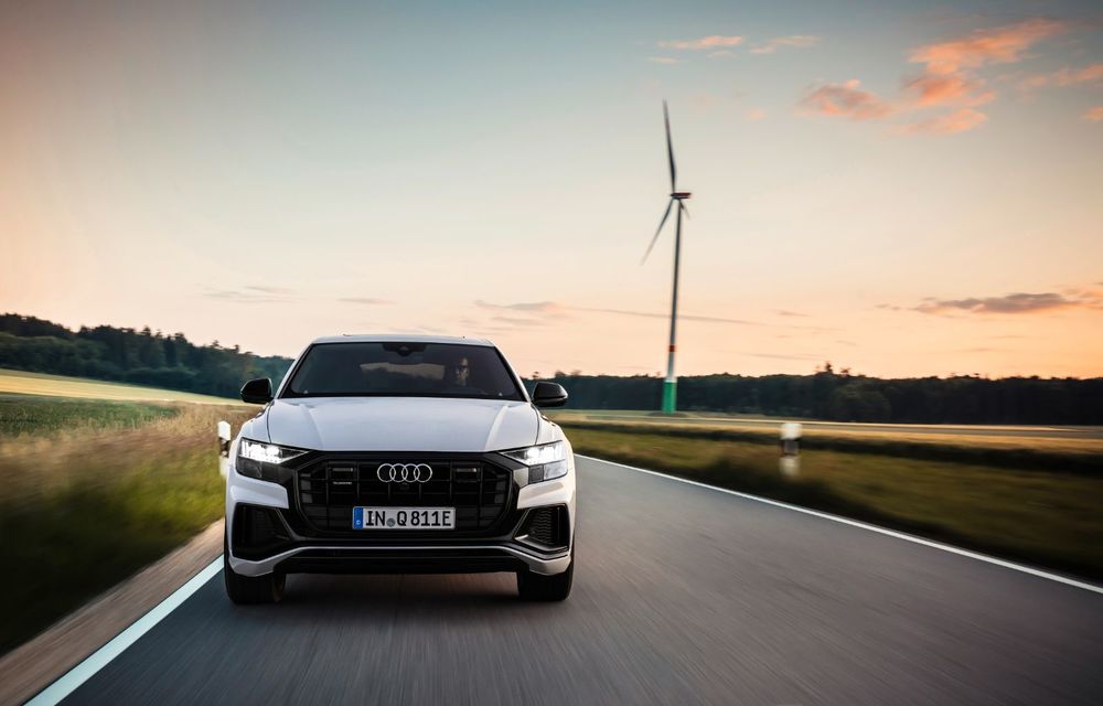 Audi Q8 primește versiuni plug-in hybrid: până la 462 de cai putere și autonomie electrică de 47 de kilometri - Poza 5