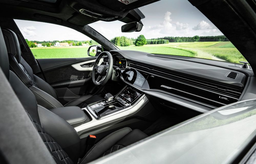 Audi Q8 primește versiuni plug-in hybrid: până la 462 de cai putere și autonomie electrică de 47 de kilometri - Poza 27