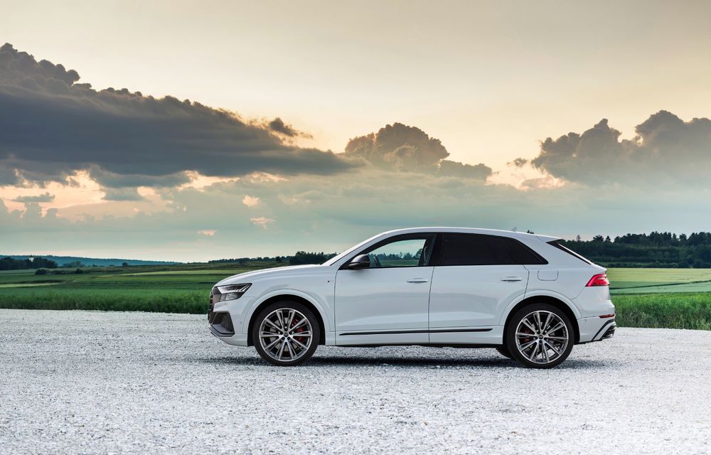 Audi Q8 primește versiuni plug-in hybrid: până la 462 de cai putere și autonomie electrică de 47 de kilometri - Poza 20
