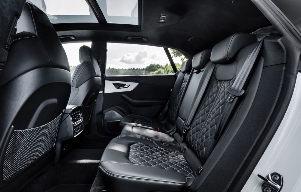 Audi Q8 primește versiuni plug-in hybrid: până la 462 de cai putere și autonomie electrică de 47 de kilometri - Poza 30