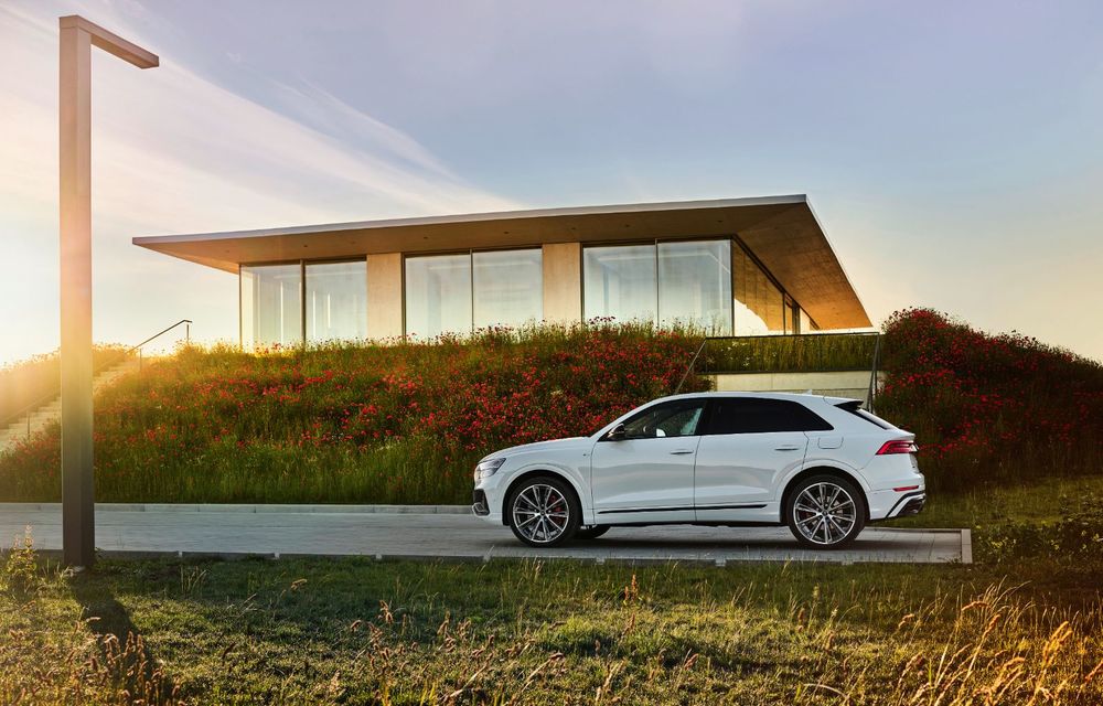 Audi Q8 primește versiuni plug-in hybrid: până la 462 de cai putere și autonomie electrică de 47 de kilometri - Poza 13