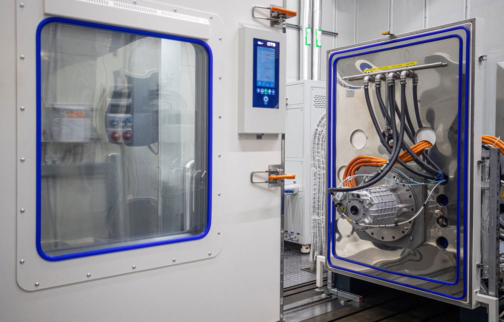 Volvo a inaugurat un laborator de testare pentru motoare electrice: unitatea este amplasată în China - Poza 1
