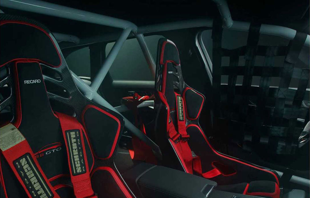 Audi aniversează 40 de ani de la introducerea sistemului quattro: nemții au lansat proiectul RS6 GTO, un vehicul inspirat de vehicul Audi 90 Quattro IMSA GTO - Poza 3