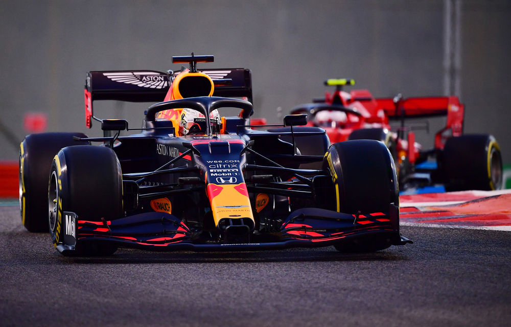 Verstappen, pole position în Abu Dhabi: pilotul Red Bull i-a învins pe Bottas și Hamilton - Poza 1