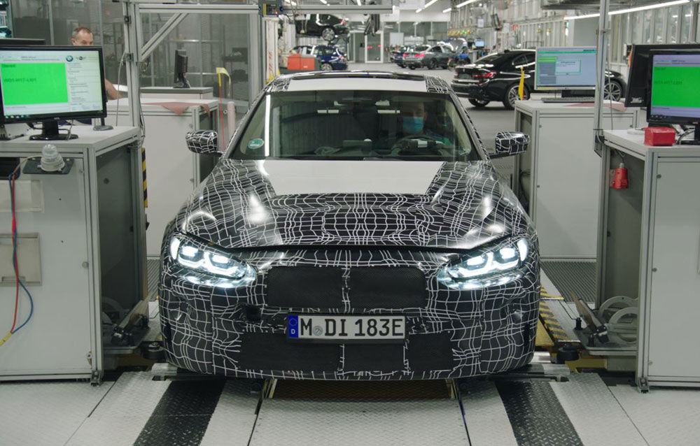 Imagini sub camuflaj cu prototipul lui BMW i4: modelul electric de 530 de cai putere va fi lansat în versiune de serie în 2021 - Poza 1