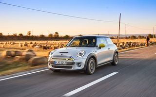 Noua generație Mini Hatch va fi lansată în 2023: modelul britanic va avea motorizări pe benzină și versiune electrică