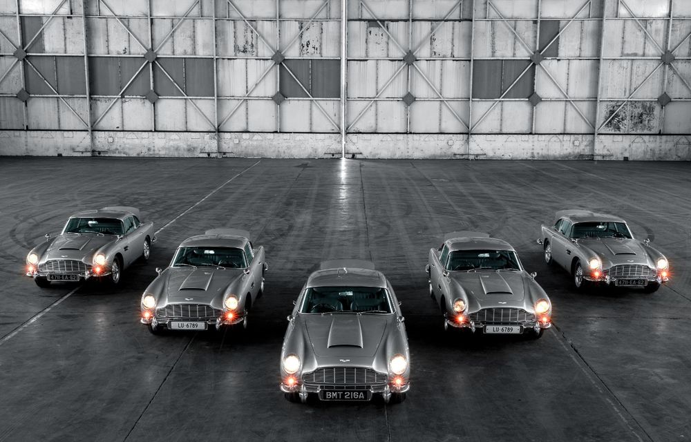 Aston Martin a început livrările modelului DB5 Goldfinger Continuation: britanicii au marcat momentul cu o ședință foto cu 5 dintre cele 25 de unități programate - Poza 5